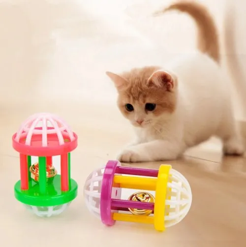 Игрушка для кошек &quot;Катающаяся гантеля с колокольчиком&quot;
