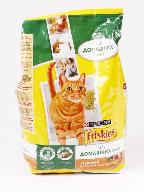 Friskies (Фрискис) Adult - Корм для домашних кошек с Курицей и Садовой зеленью